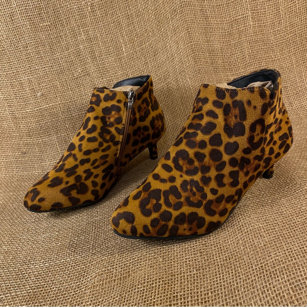 Leopard Print  Ankle Boots Booties Kitten Heels Black Brown Pointed Toe Sz 9-10
